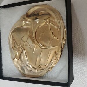 Stylish Gold Women's Belt Buckle